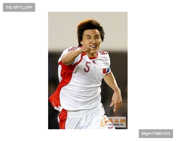 刘诚宇边路突破屡次被断 申花年轻边锋对抗能力不足